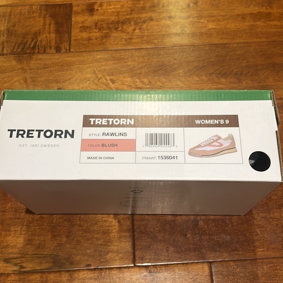 TRETORN Sneakers Lace Up Casual Tennis Shoes Classic Retro - Picture 12 of 12